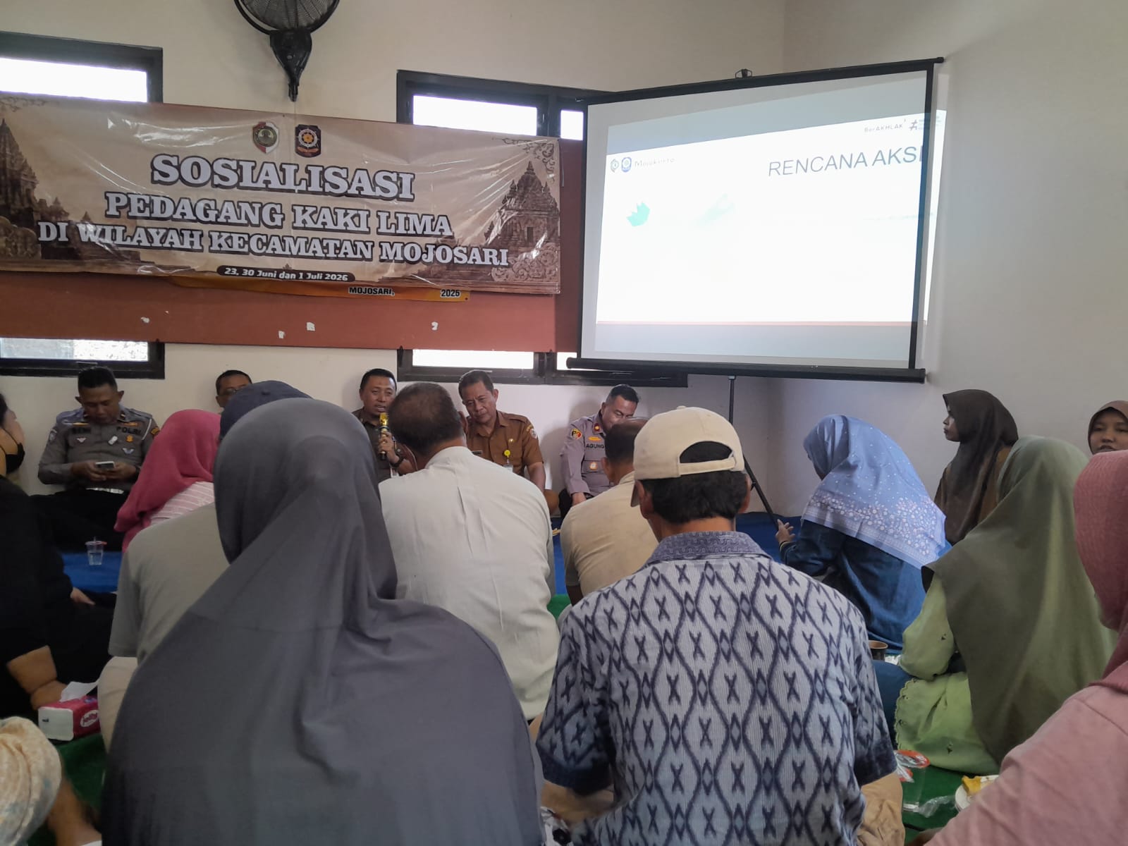 Sosialisasi Penataan PKL Jl. Niaga dan Jl. Masjid Mojosari